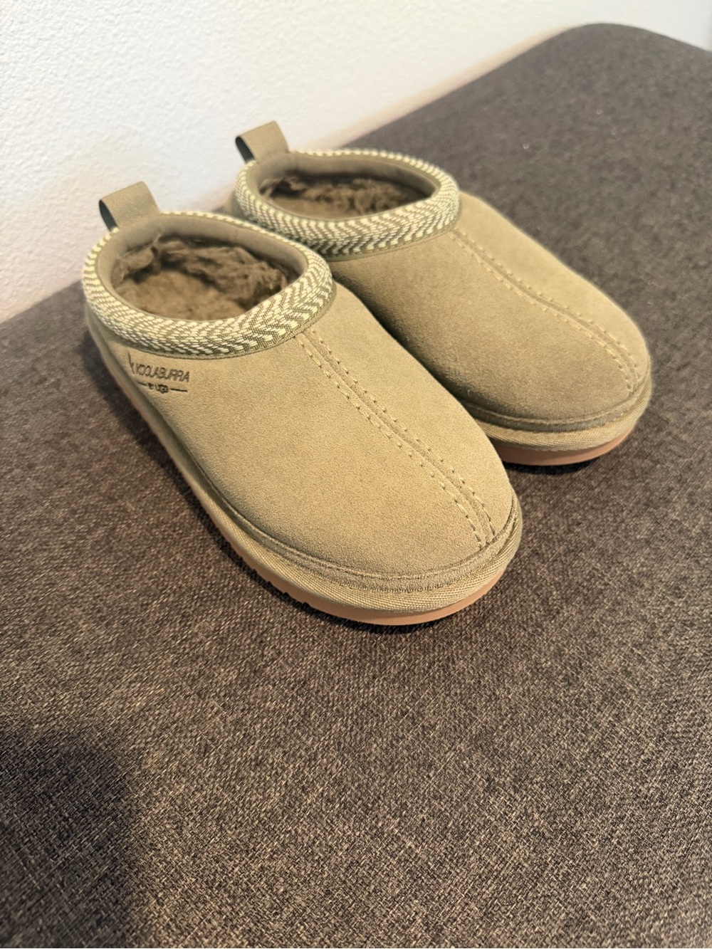 Koolaburra by Ugg Kids Tan Slip-On Fleece-Lined Slippers